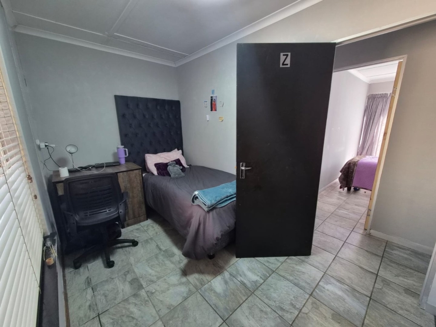 12 Bedroom Property for Sale in Universitas Ridge Free State